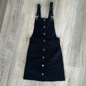 Overall dress